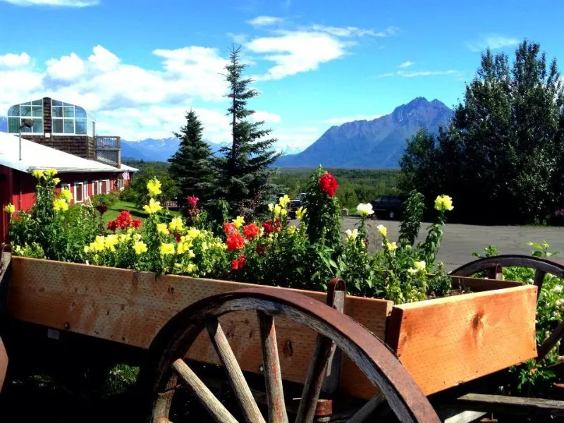 pioneer ridge bed and breakfast inn views 23