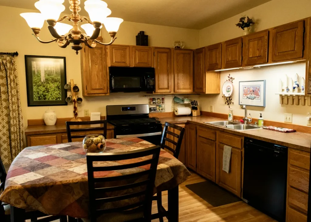 pioneer ridge bed and breakfast inn alaska heritage room 9