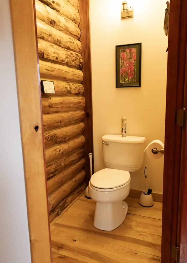 pioneer ridge bed and breakfast inn fishing room 12